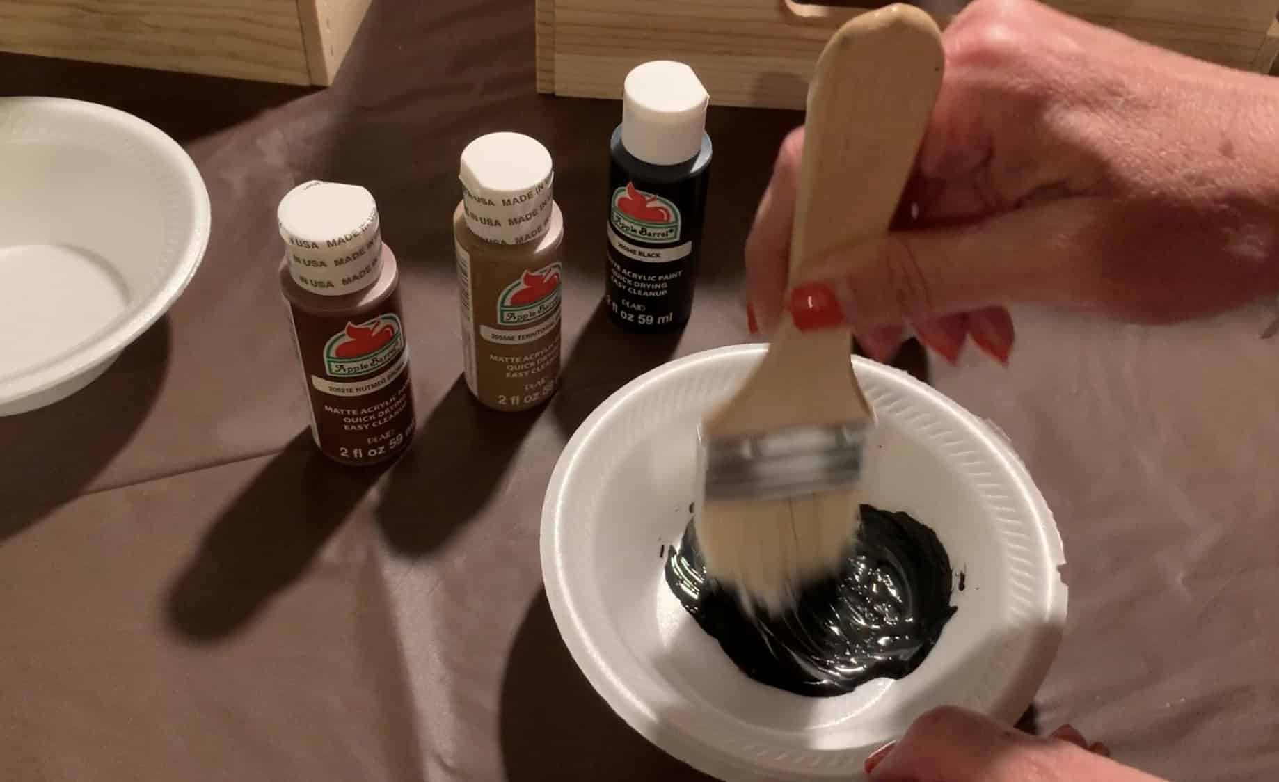 How to Make New Wood Look Old and Weathered (Easy DIY Crates) - My ...