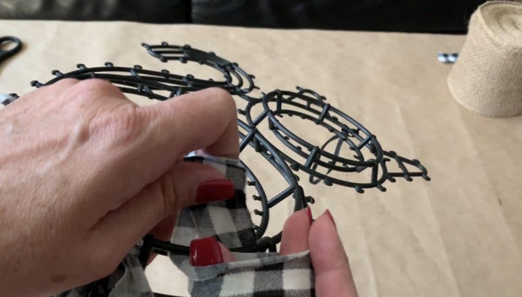 Halloween Decor DIY: Tinsel Cat from Dollar Tree