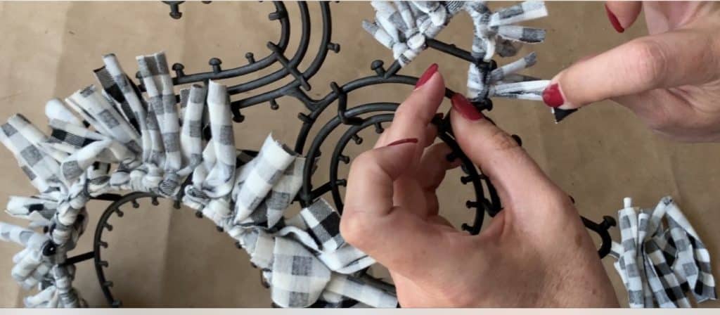 Halloween Decor DIY: Tinsel Cat from Dollar Tree