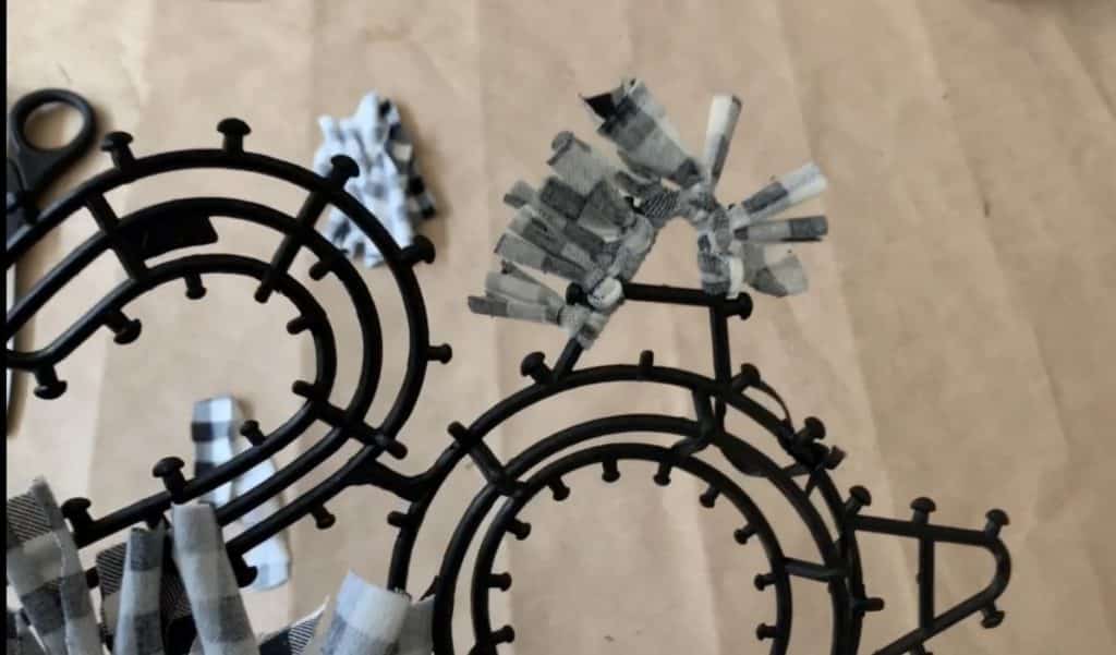 Halloween Decor DIY: Tinsel Cat from Dollar Tree