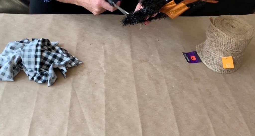 Halloween Decor DIY: Tinsel Cat from Dollar Tree