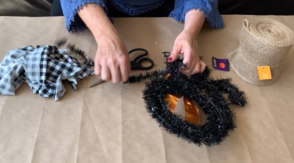 Halloween Decor DIY: Tinsel Cat from Dollar Tree