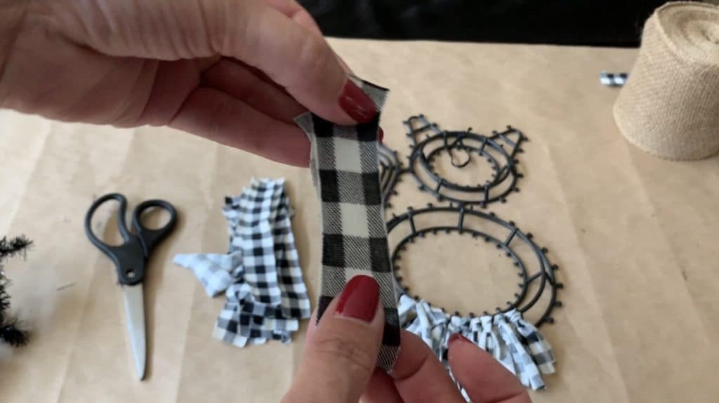 Halloween Decor DIY: Tinsel Cat from Dollar Tree