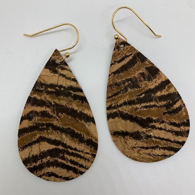 tiger cork earrings diy