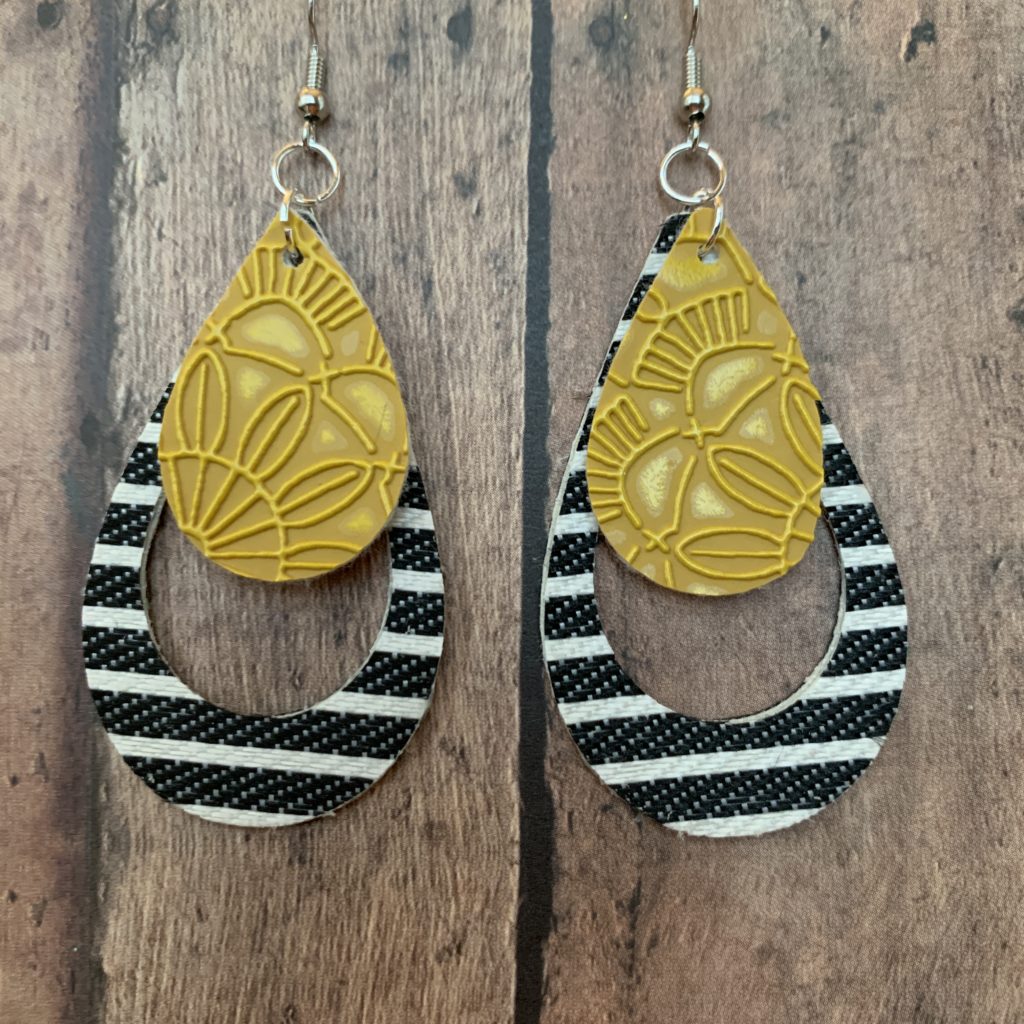diy faux leather earrings, cut on a Cricut Explore