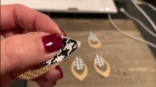 making diy earrings using a Cricut