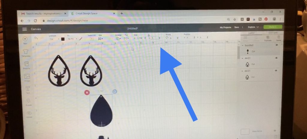 making diy faux leather earrings in Cricut Design Space