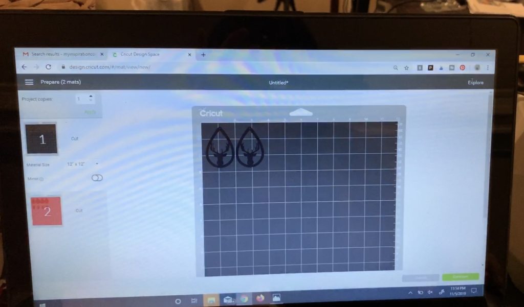 making diy faux leather earrings in Cricut Design Space