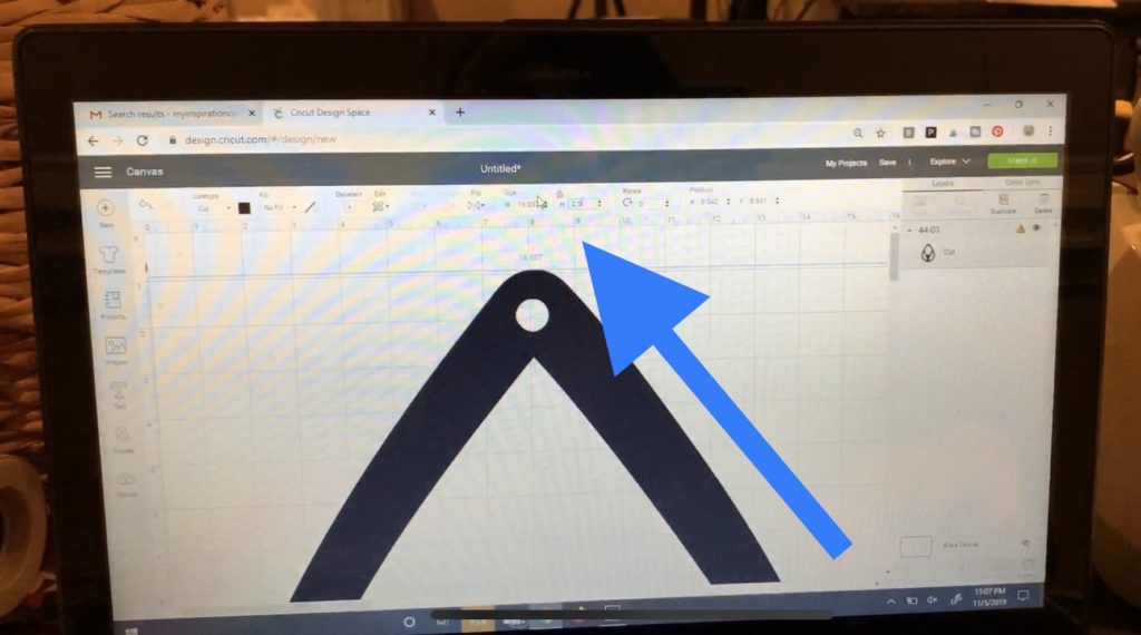 making diy faux leather earrings in Cricut Design Space