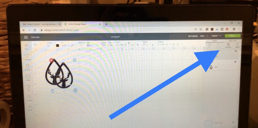 making diy faux leather earrings in Cricut Design Space