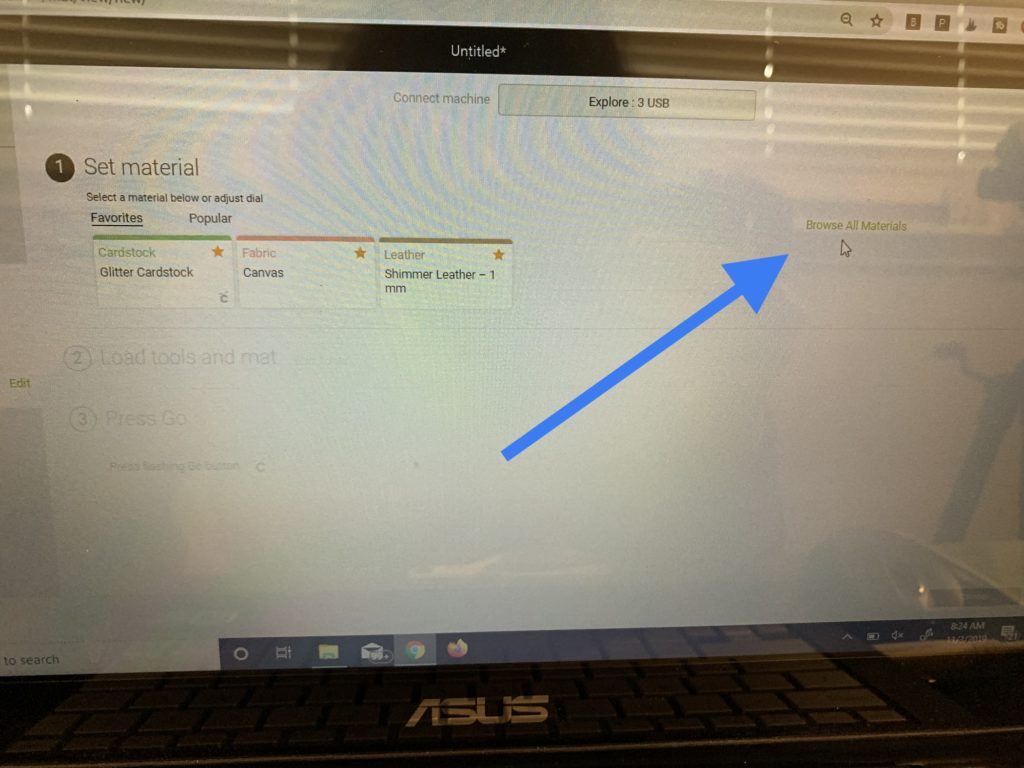 Making snowman faux leather earrings on the cricut machine