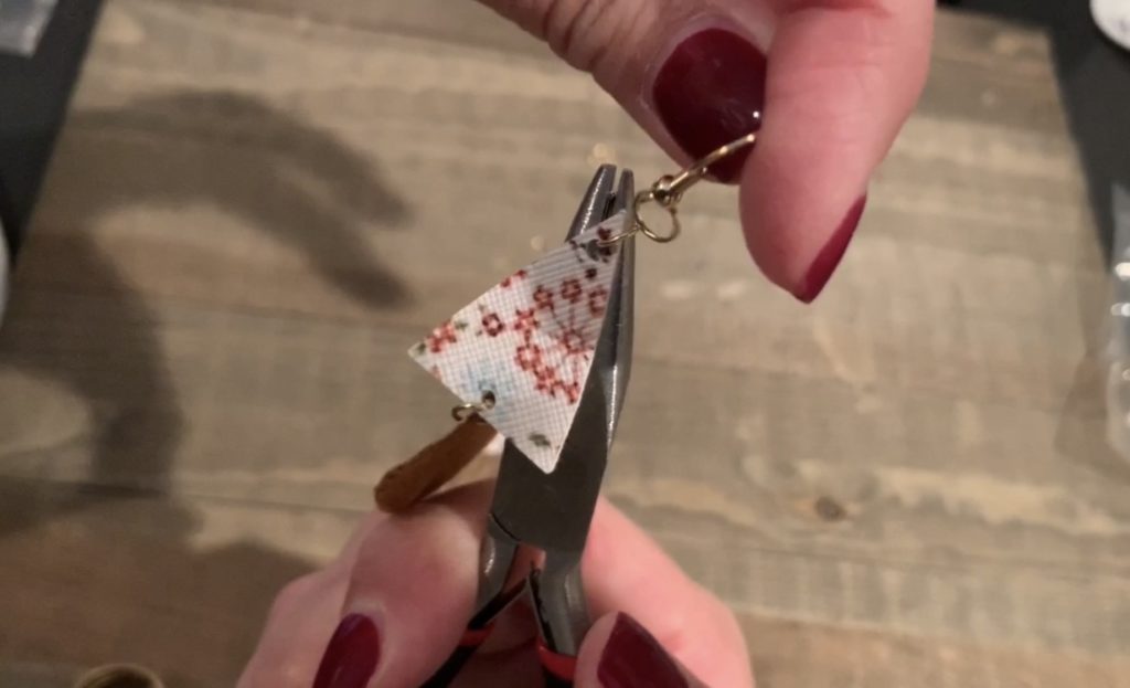 add faux leather pieces onto the hook