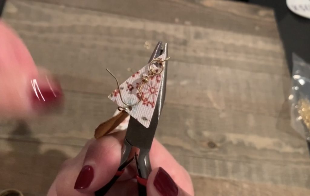 add faux leather pieces onto the hook