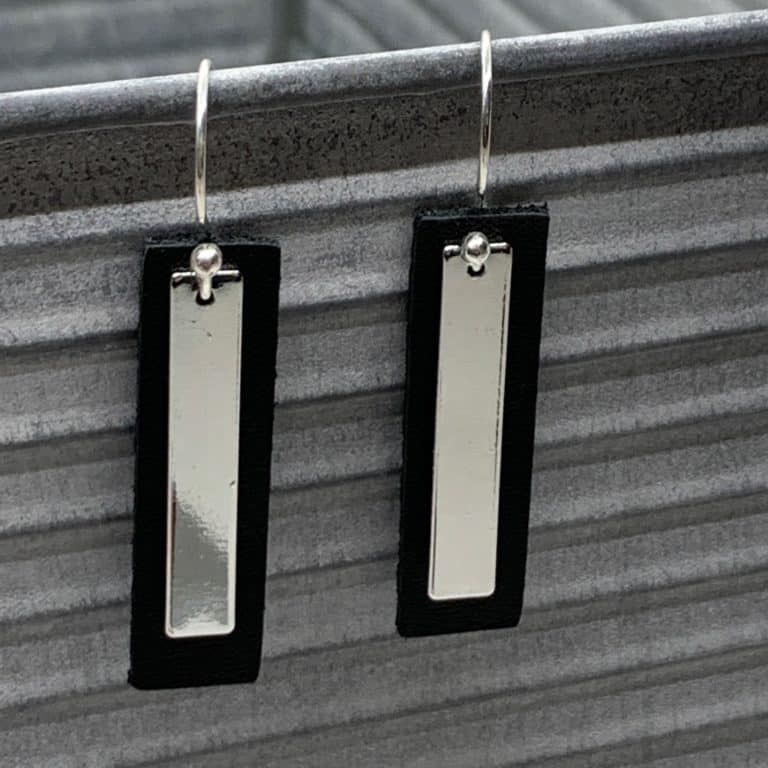 diy leather bar earrings with metal bars