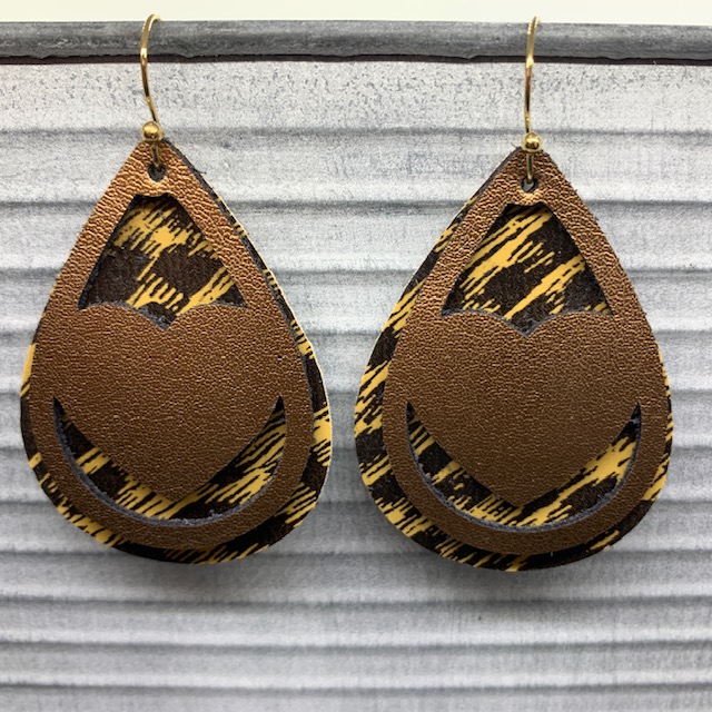 faux leather Valentine's Day Earrings, made on Cricut Explore with genuine leather