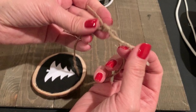 Christmas wood slice ornaments diy