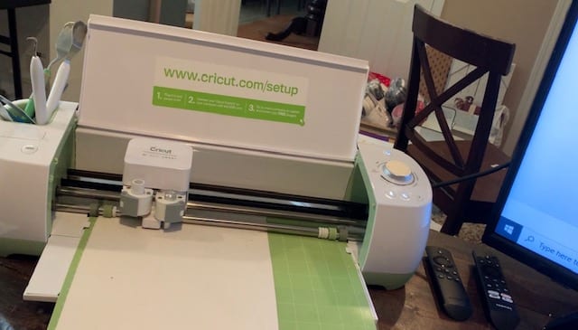 faux leather cutting on a Cricut machine