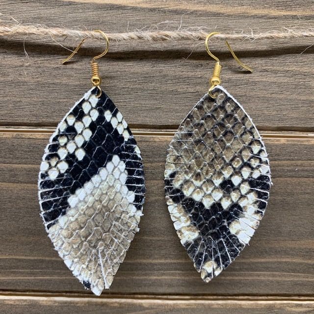 diy fringe leather earrings