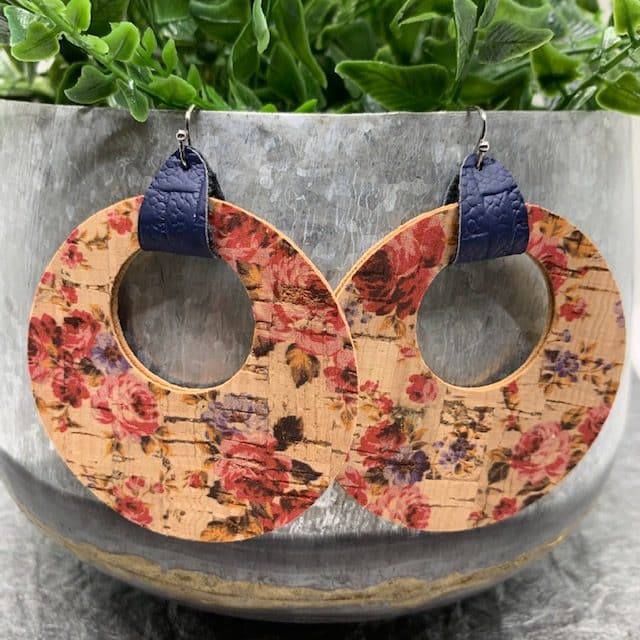 circle leather earrings diy