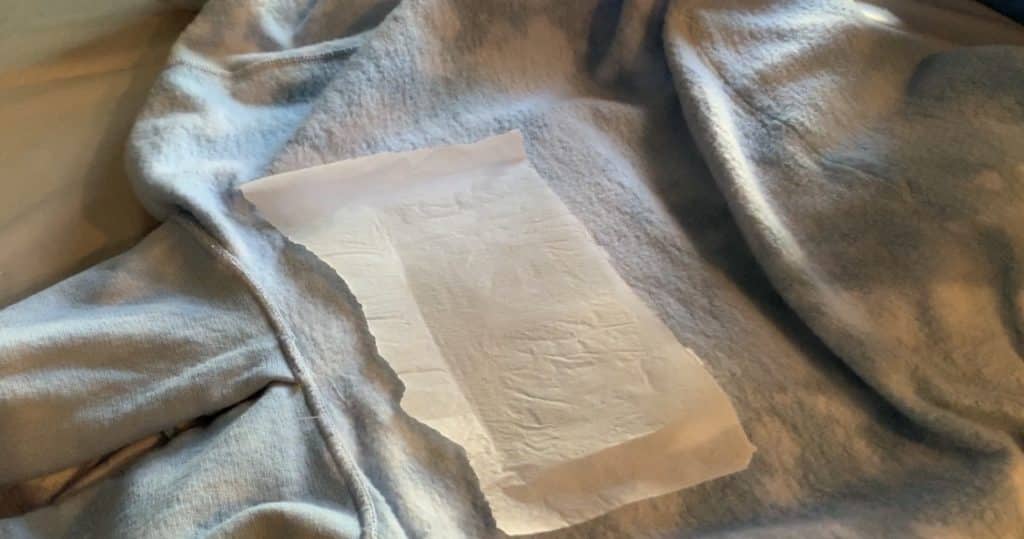 Bleach Spray Shirt DIY