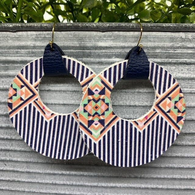diy leather circle cutout earrings