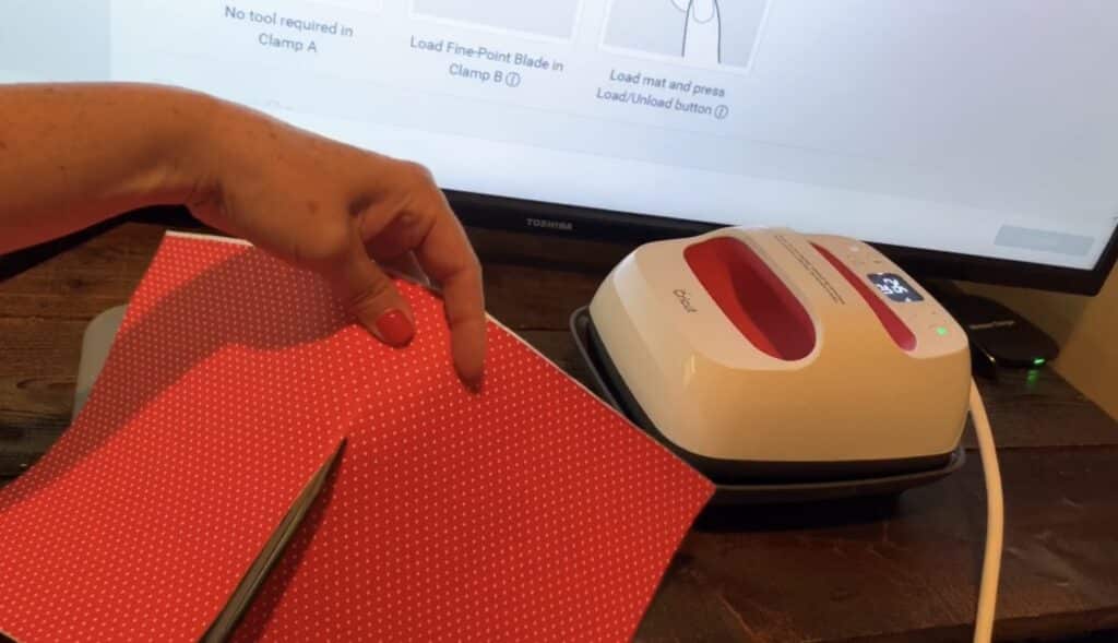 make faux leather two sided with Heat n Bond and a Cricut Easy Press