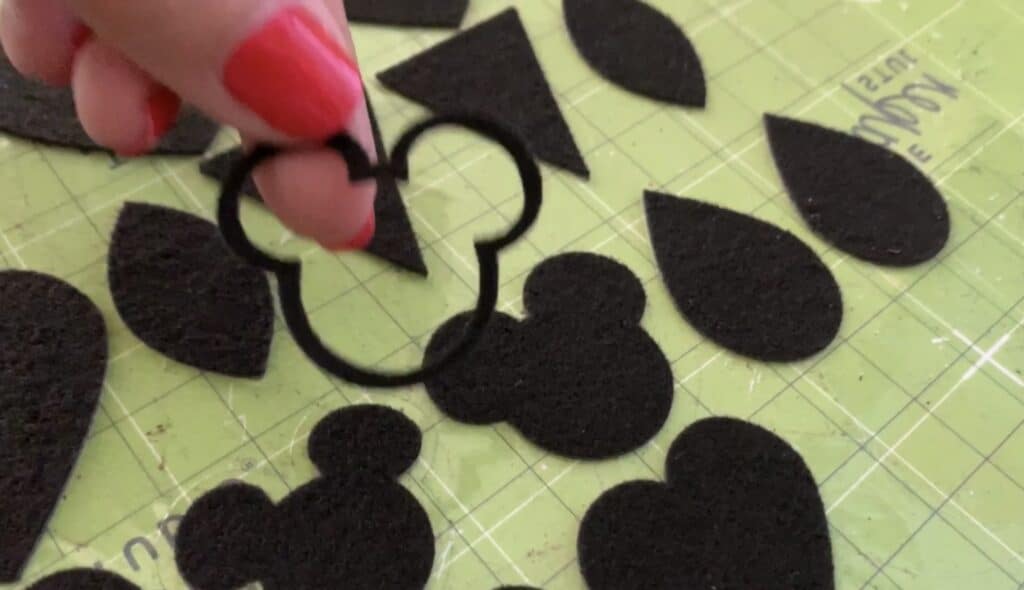 Disney faux leather earrings diy