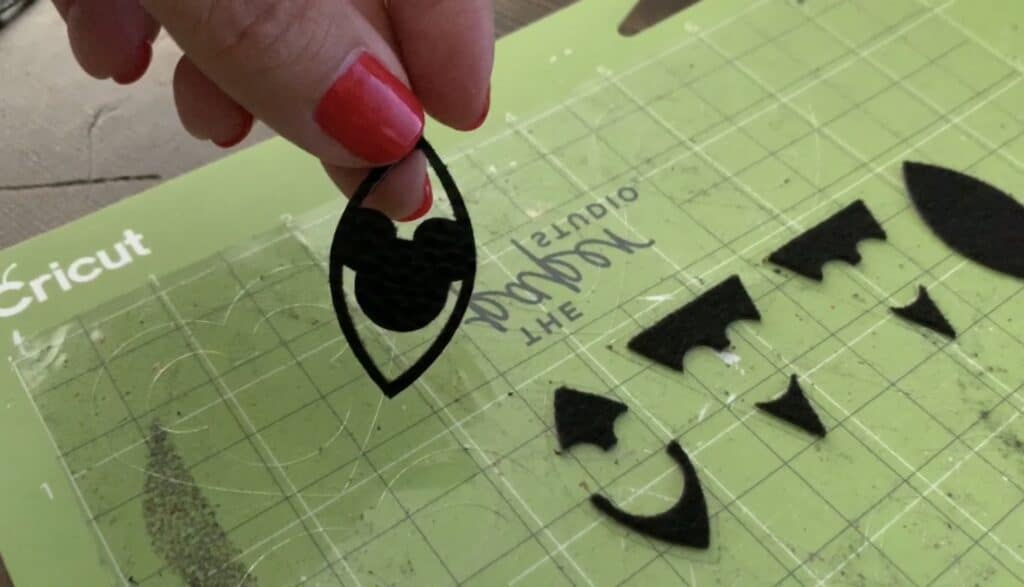 Disney faux leather earrings diy