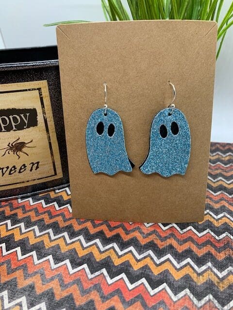 ghost earrings diy, faux leather earrings for Halloween