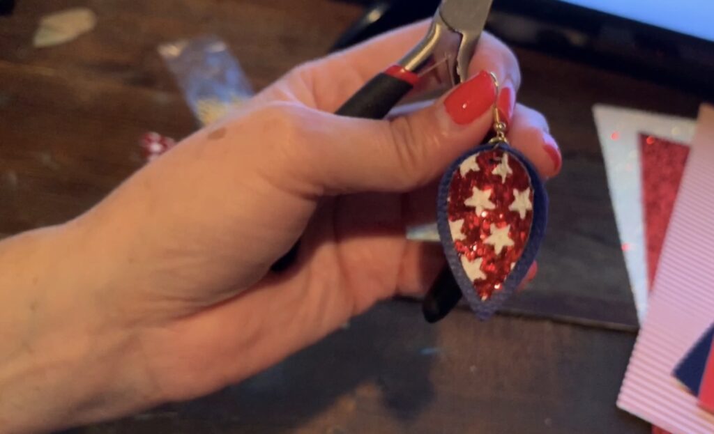 making 4th of July leather earrings