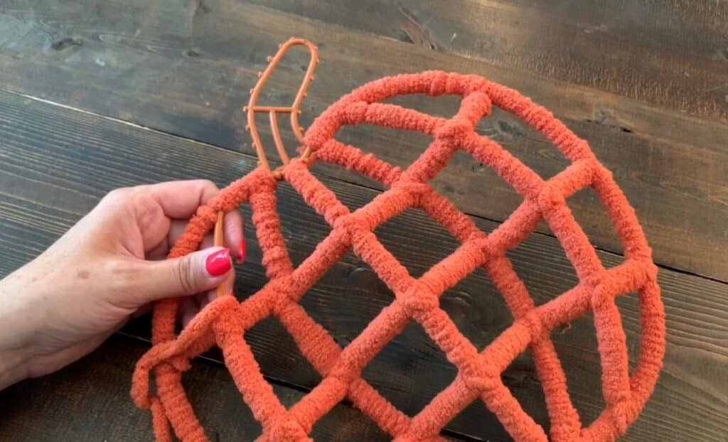 dollar tree pumpkin tinsel wreath diy