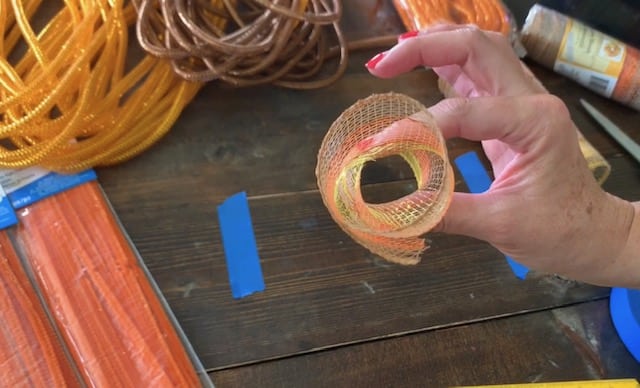 rolling mesh for pumpkin wreath diy
