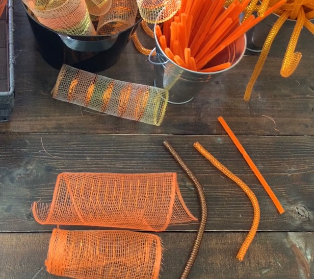 mesh rolls and mesh tube for mesh bundles