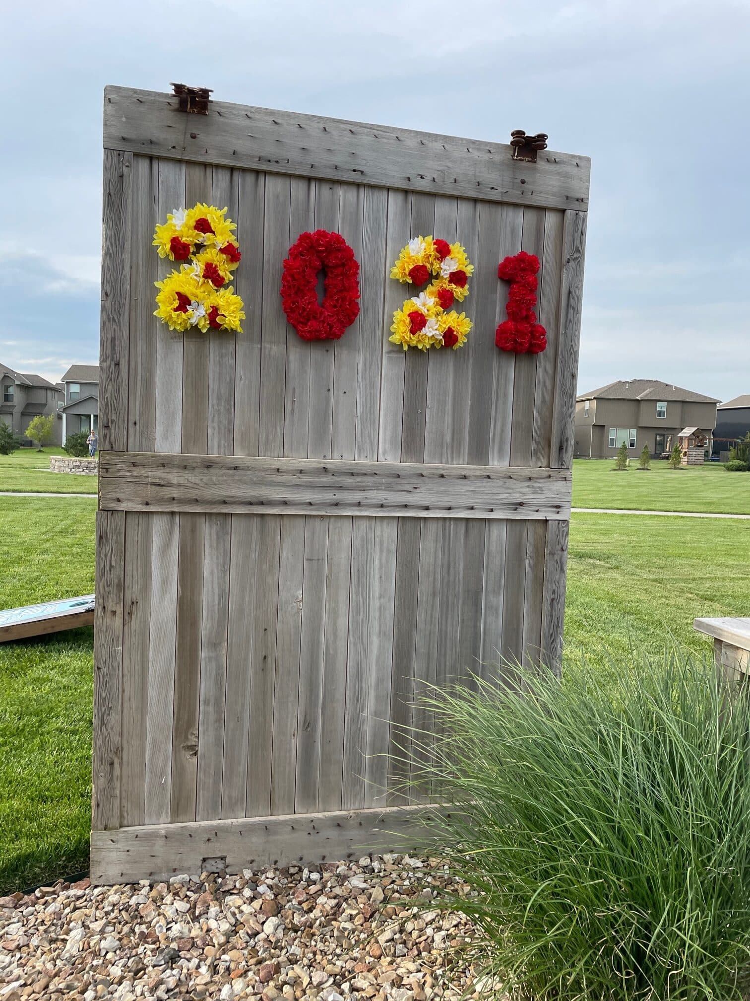 photo booth graduation barn door